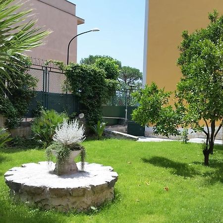 Bed and Breakfast Vesuvius Gardens - Fagianeria Borbonica Relais Ercolano Zewnętrze zdjęcie